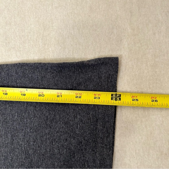 UT Texas LOGO University Women’s Gray V-Neck Tee Size L Note: runs small - Picture 8 of 8